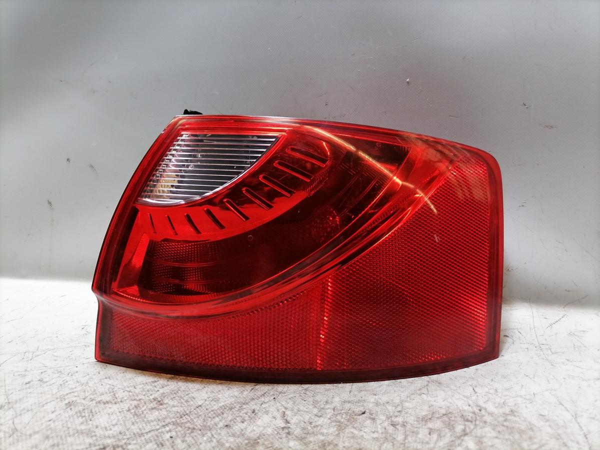 Seat Exeo original R&uuml;cklicht R&uuml;ckleuchte Schlussleuchte rechts Kombi Bj.2012